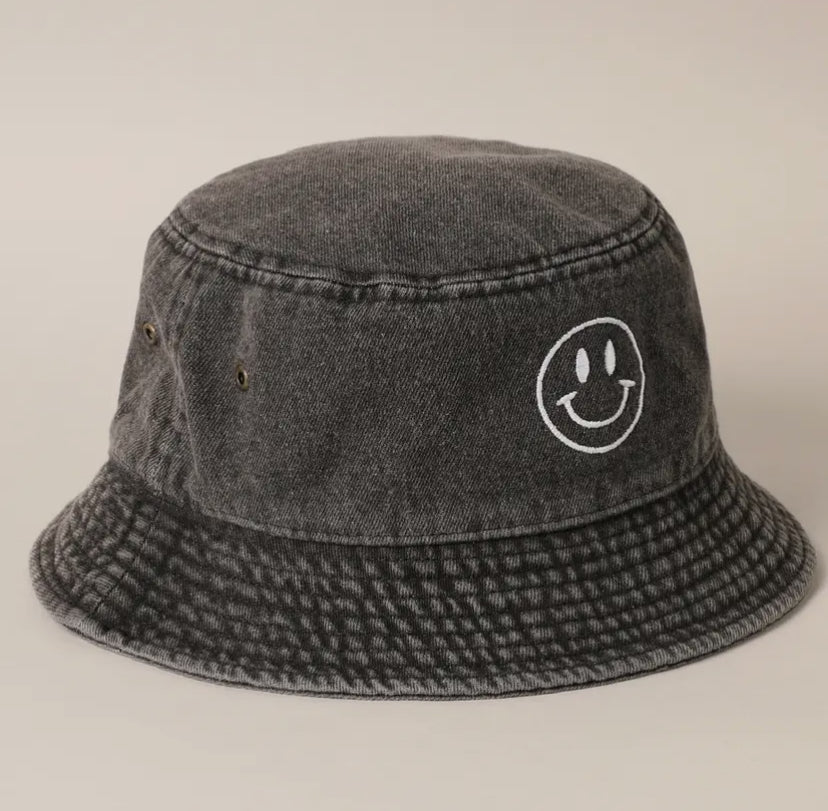 Smiley Embroidered Bucket Hat